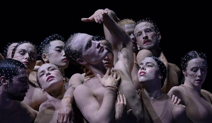 Concours Le Club STEPS Goteborgsoperans Danskompani